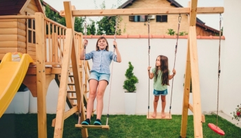 Giochi da giardino: come creare un'area divertimento sicura