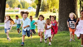  Giochi divertenti per il grest: giochi a squadre